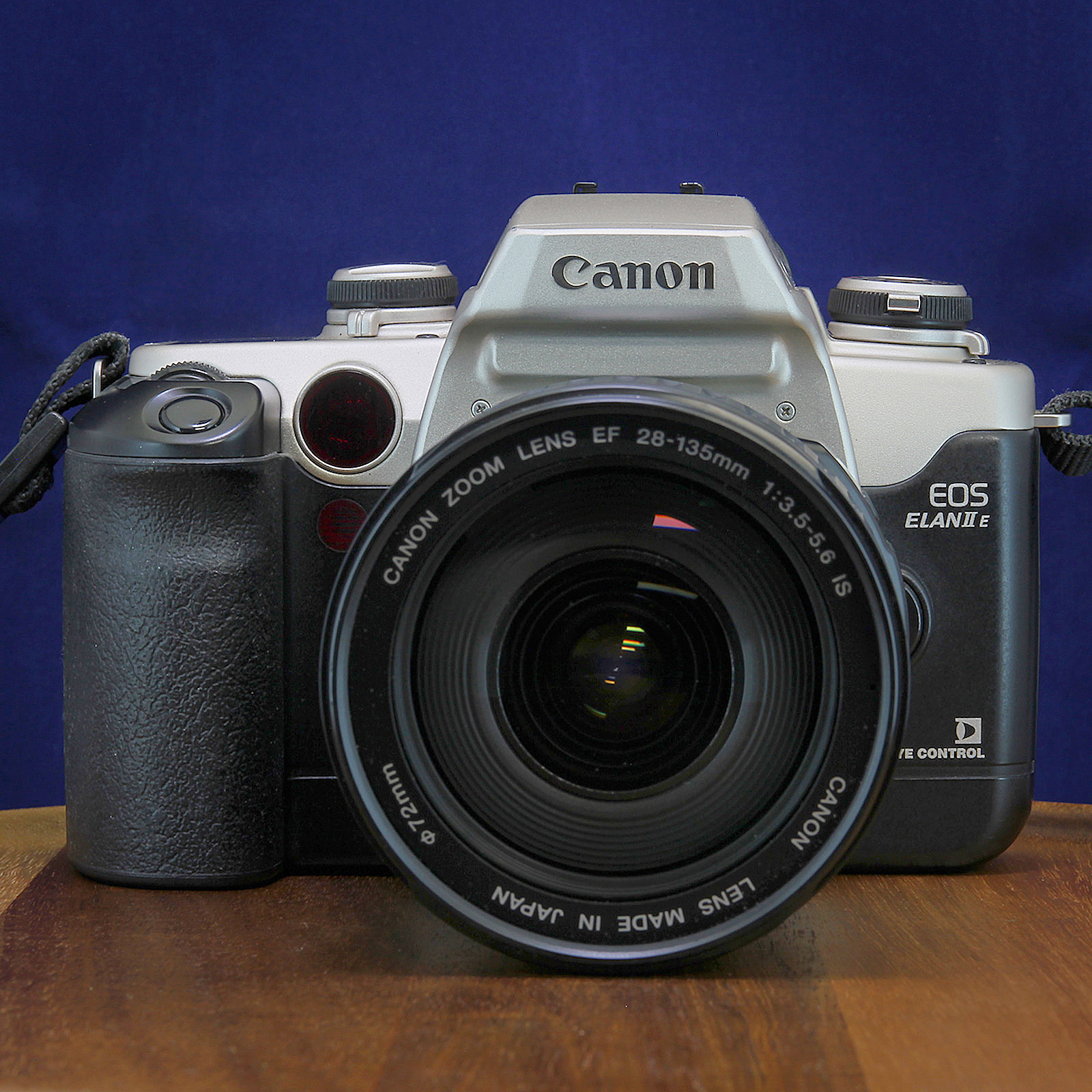 Canon EOS Elan IIe